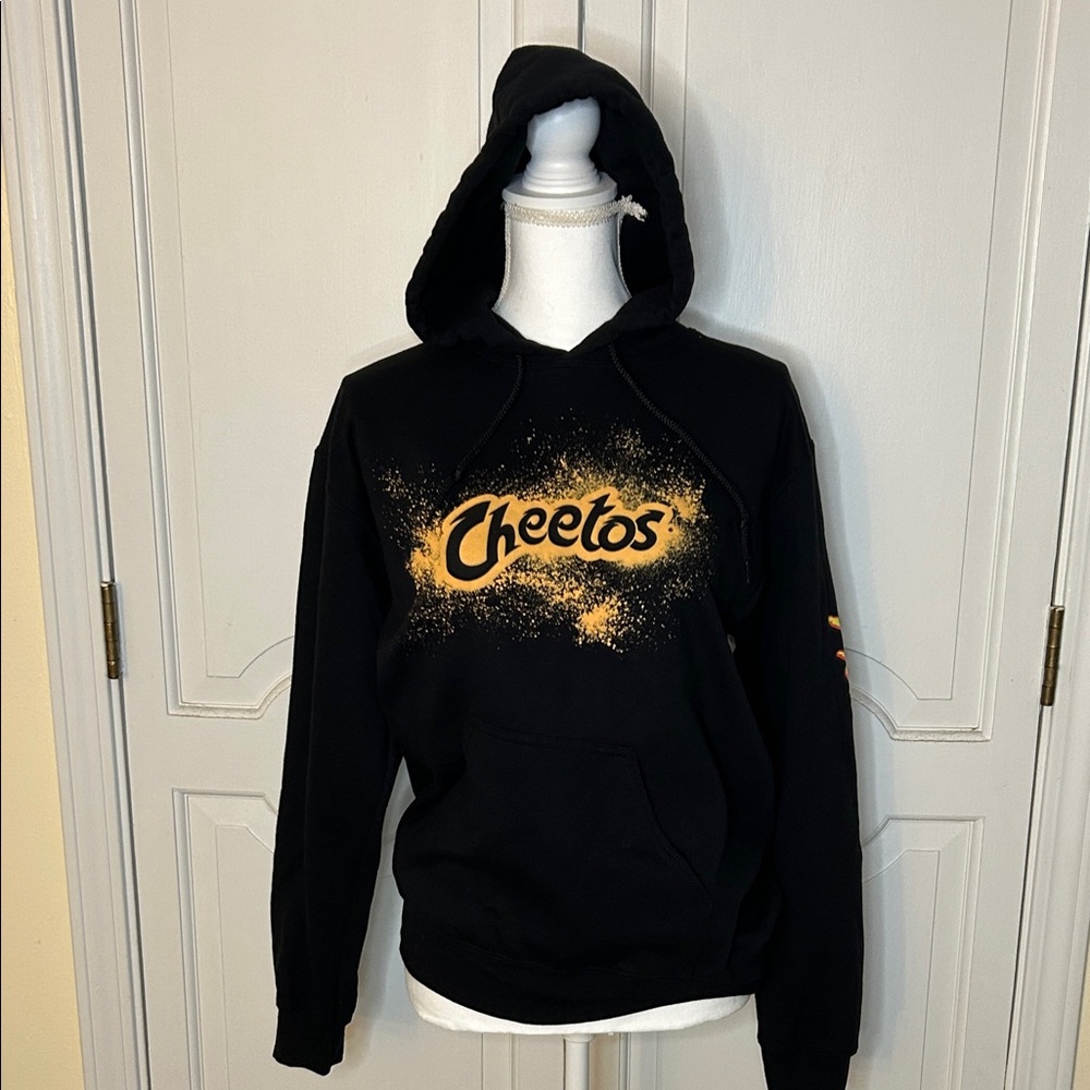 New Teen Flaming Hot Cheetos Hoodie (S)